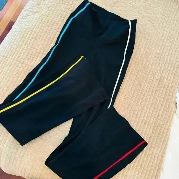 AYDA ACTIVE ZOE FLARE LEGGING - Picture 4 of 7